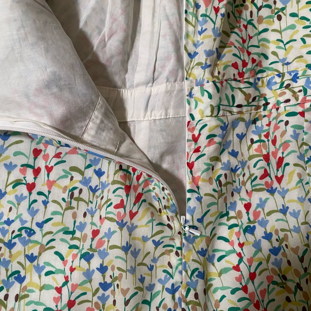 Harold’s Floral Print Spaghetti Strap Top with Blue Ribbon - Size Medium - Picture 10 of 12